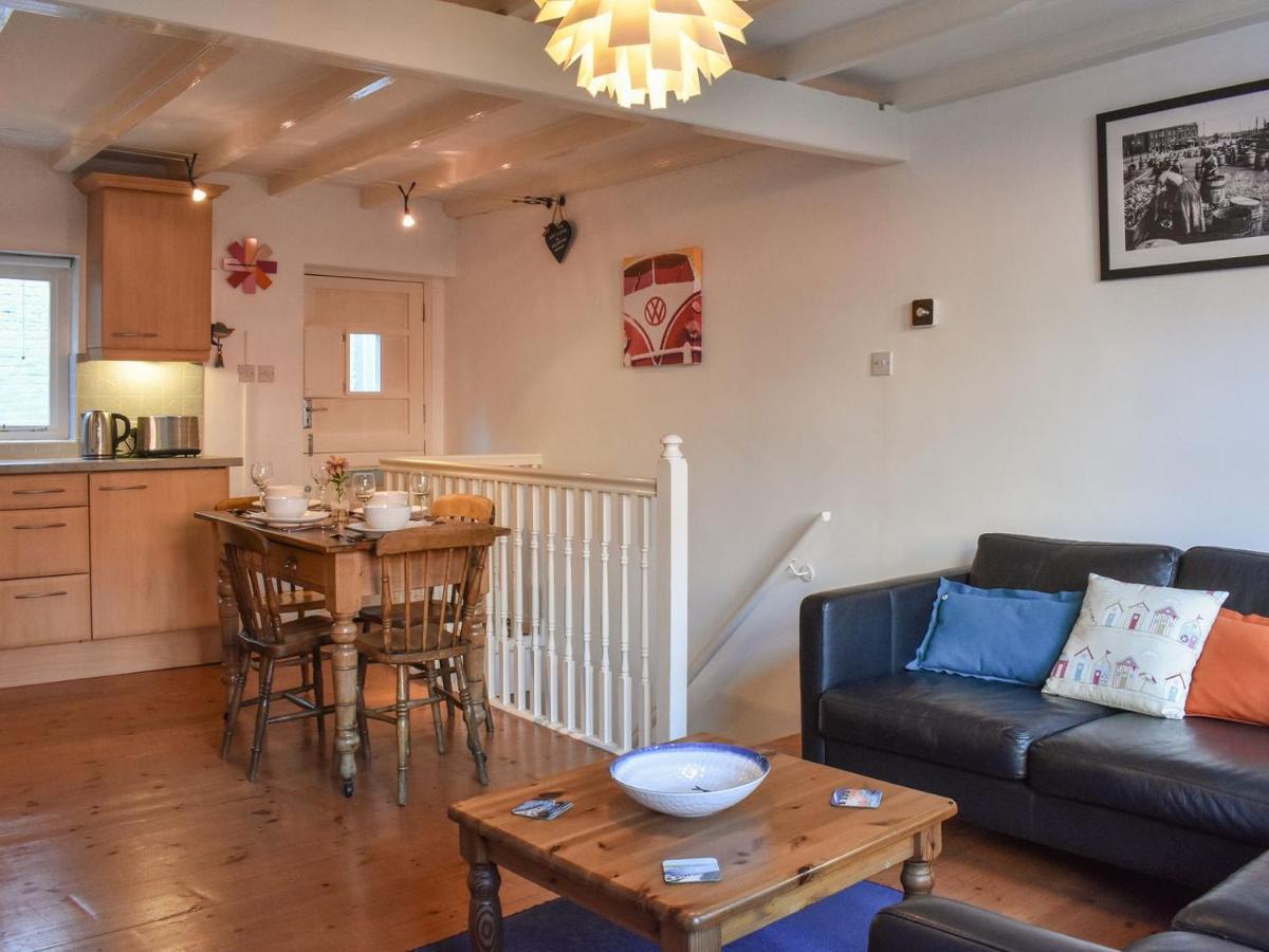 Herring Cottage 惠特比 外观 照片